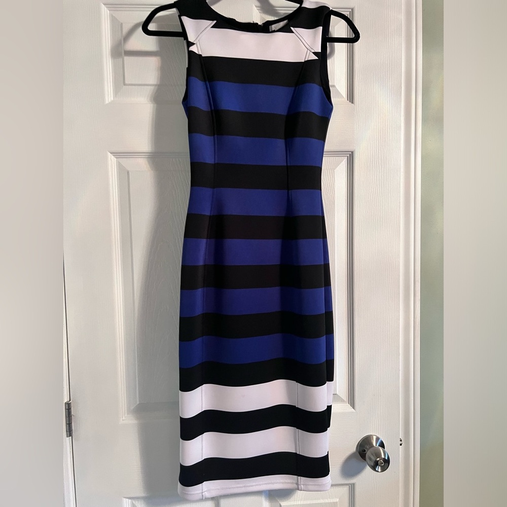 H & M Neoprene like dress XS